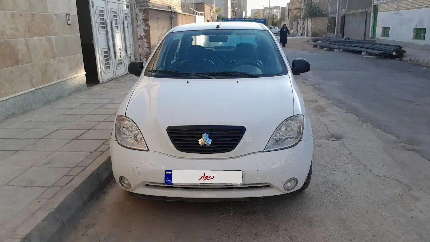 تیبا صندوق دار EX - 1396
