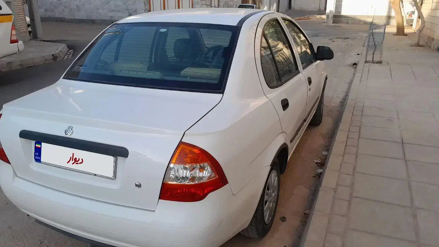 تیبا صندوق دار EX - 1396