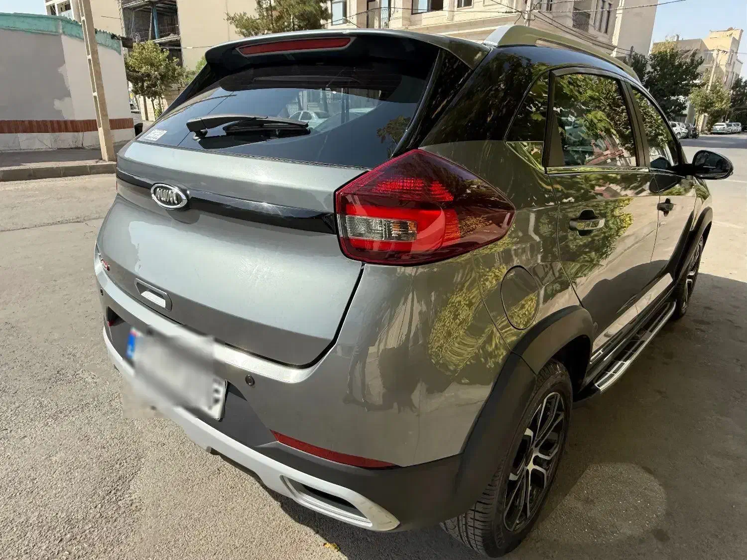ام وی ام X22 پرو اتوماتیک IE - 1401