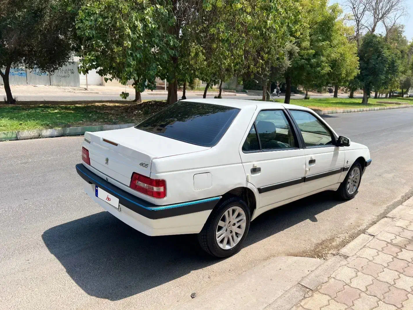 پژو 405 SLX بنزینی TU5 - 1399