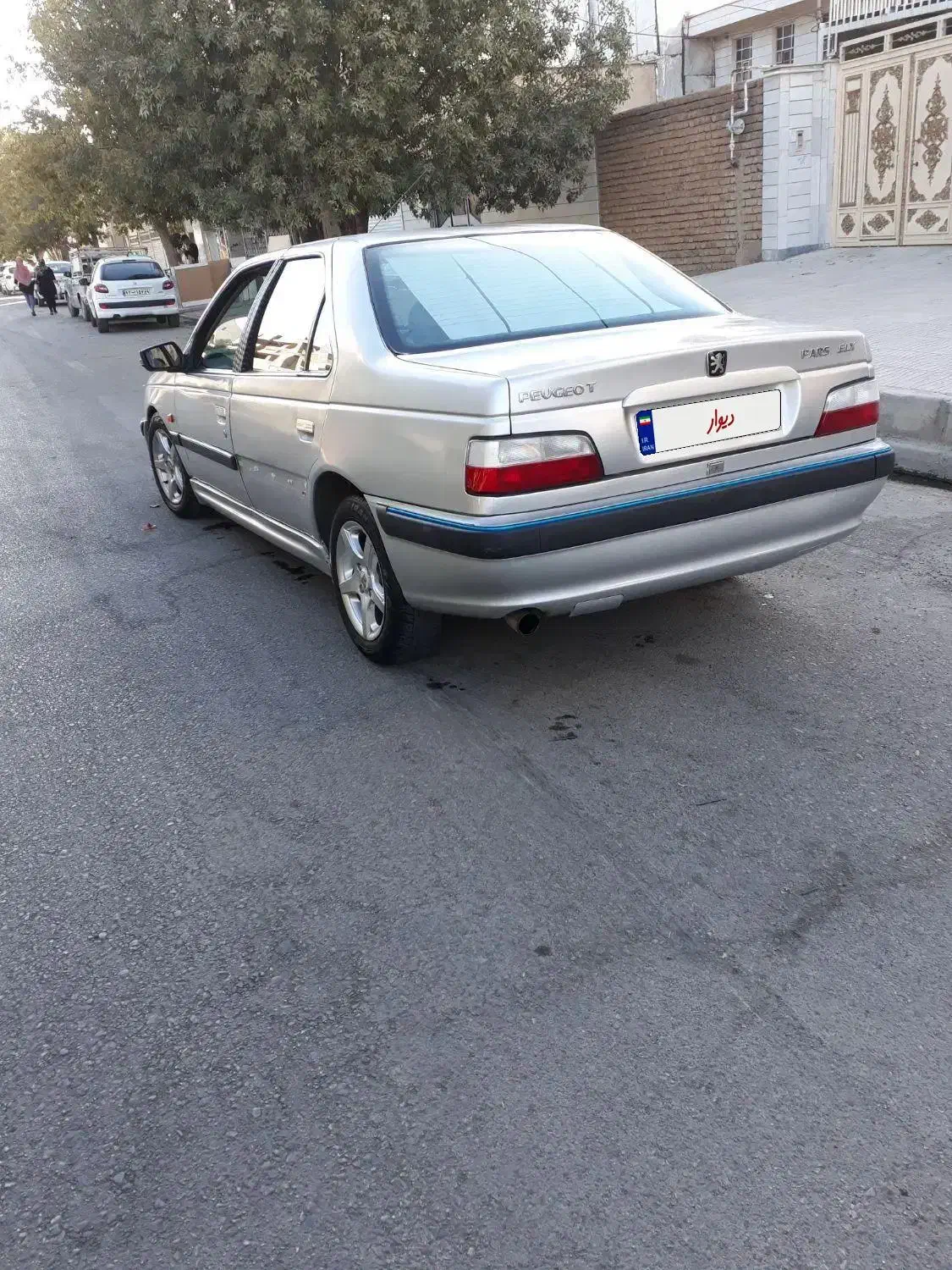 پژو پارس سال - 1382