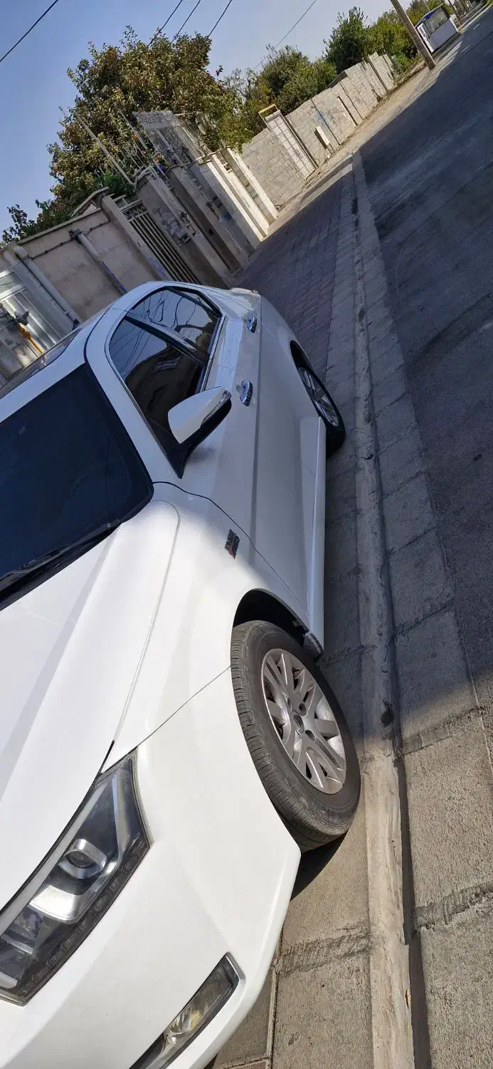 دنا پلاس ۶ دنده EF7p - 1397