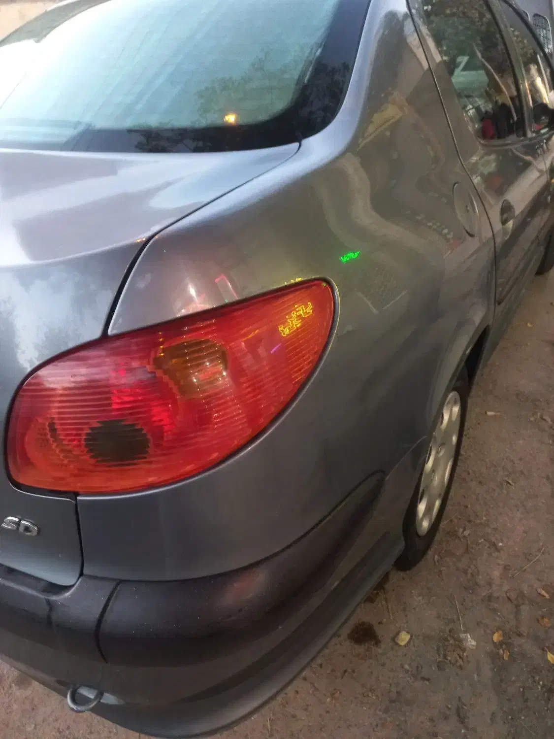 پژو ۲۰۶ صندوق دار v8 - 1393