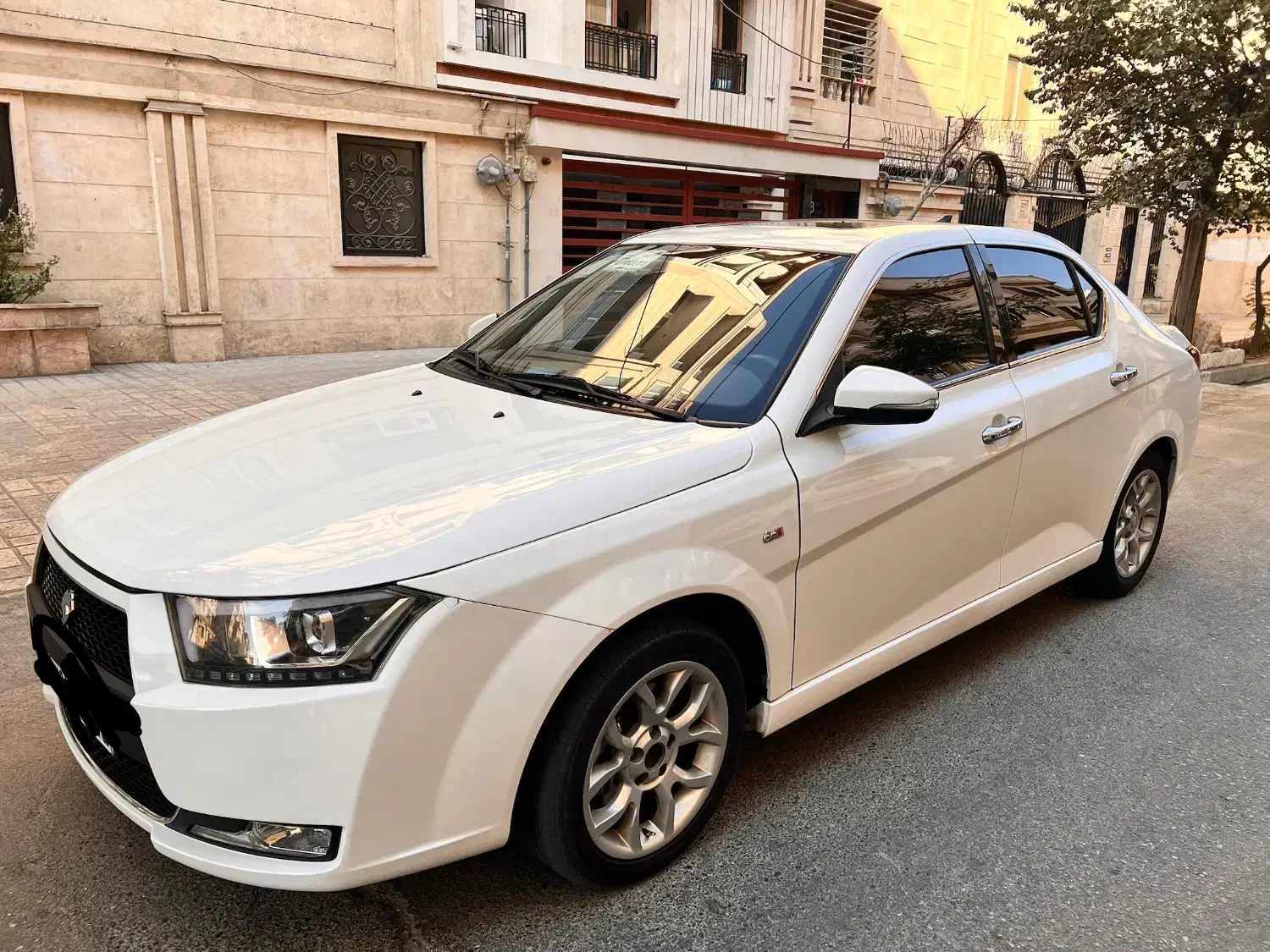 دنا پلاس توربو اتوماتیک - 1402