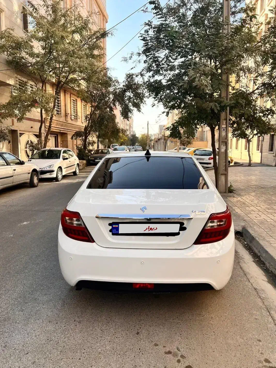 دنا پلاس توربو اتوماتیک - 1402