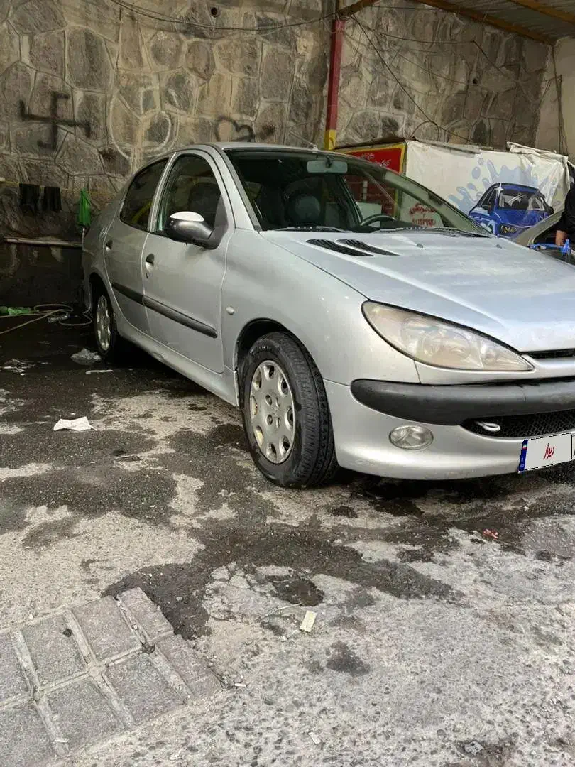 پژو ۲۰۶ صندوق دار v8 - 1385