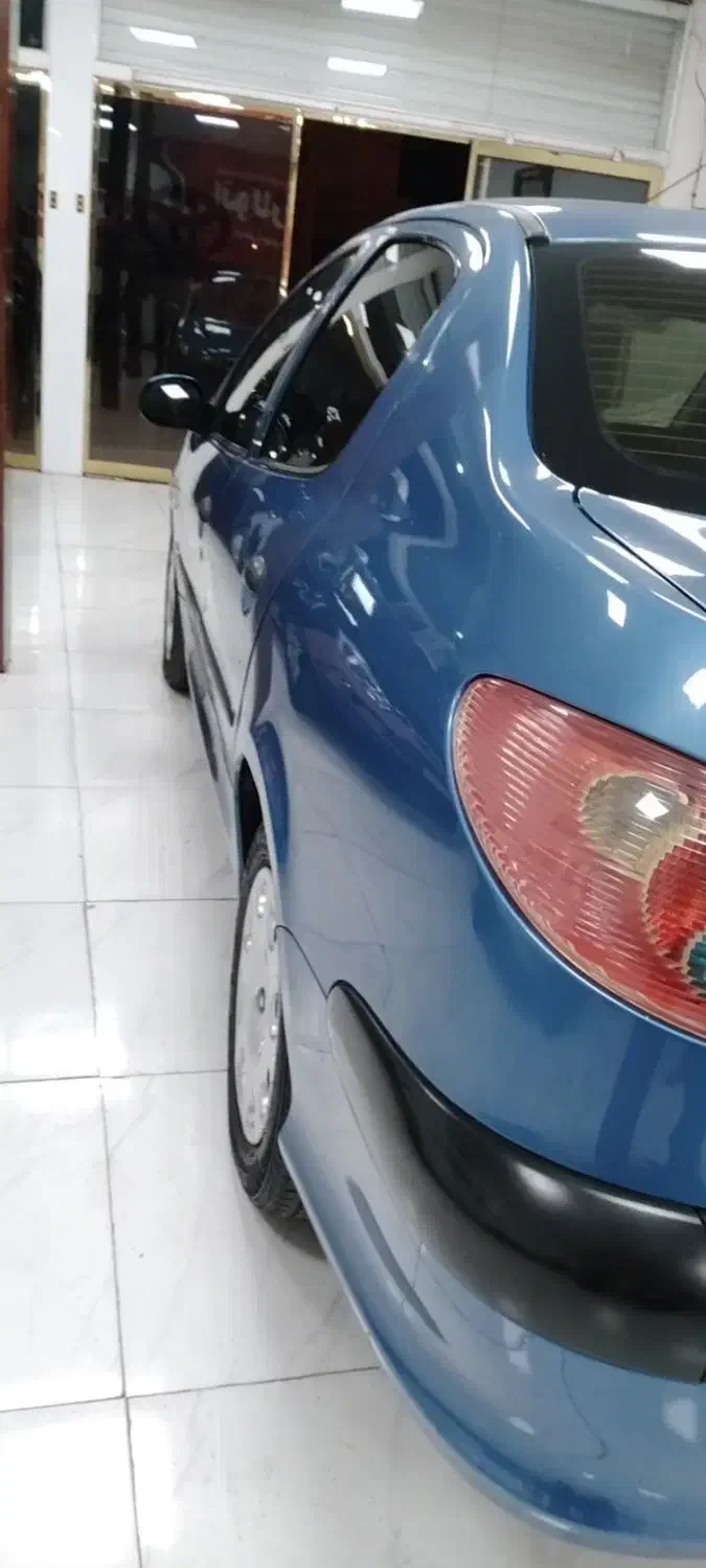 پژو ۲۰۶ صندوق دار v8 - 1396