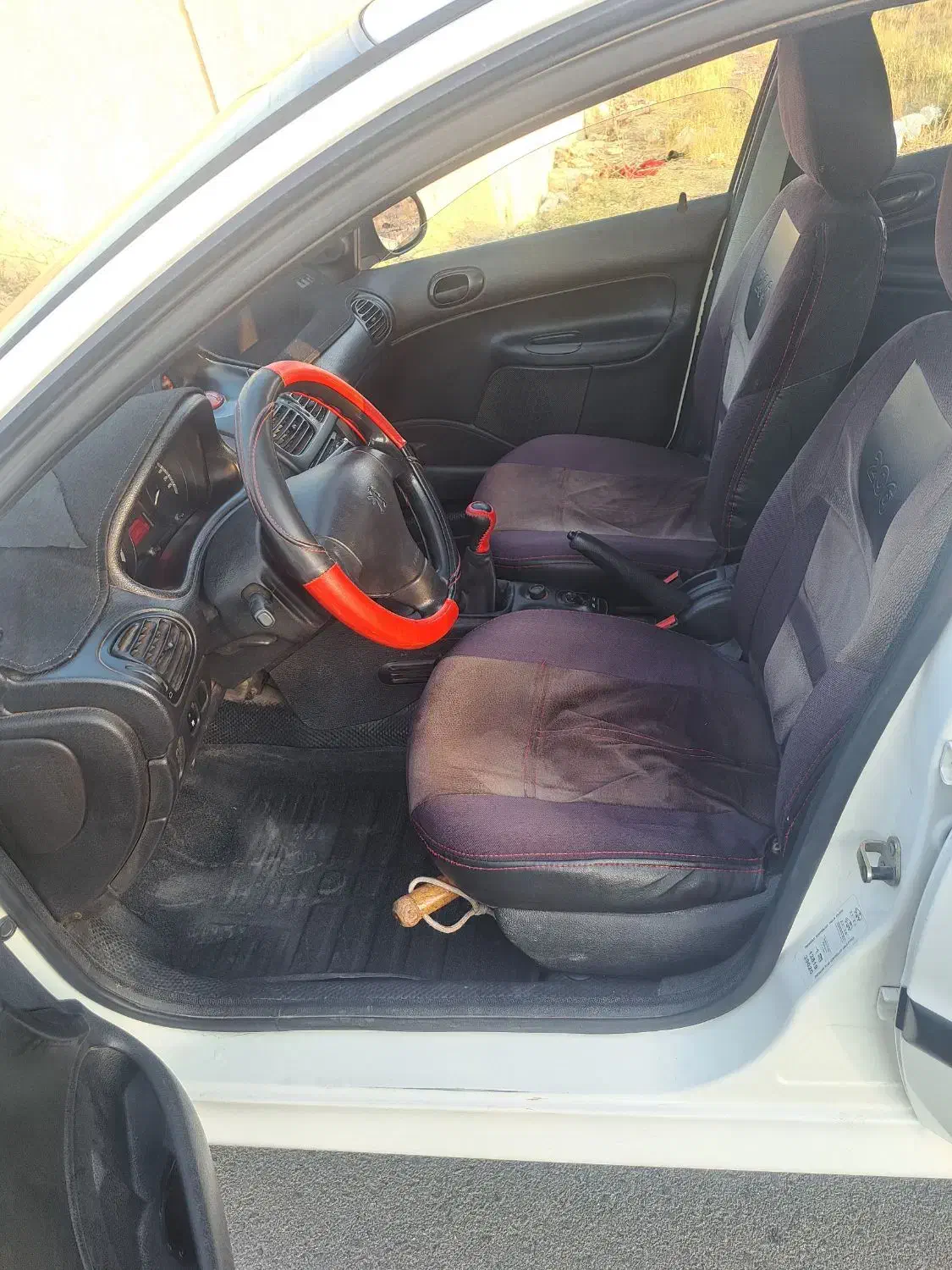 پژو ۲۰۶ صندوق دار v8 - 1392