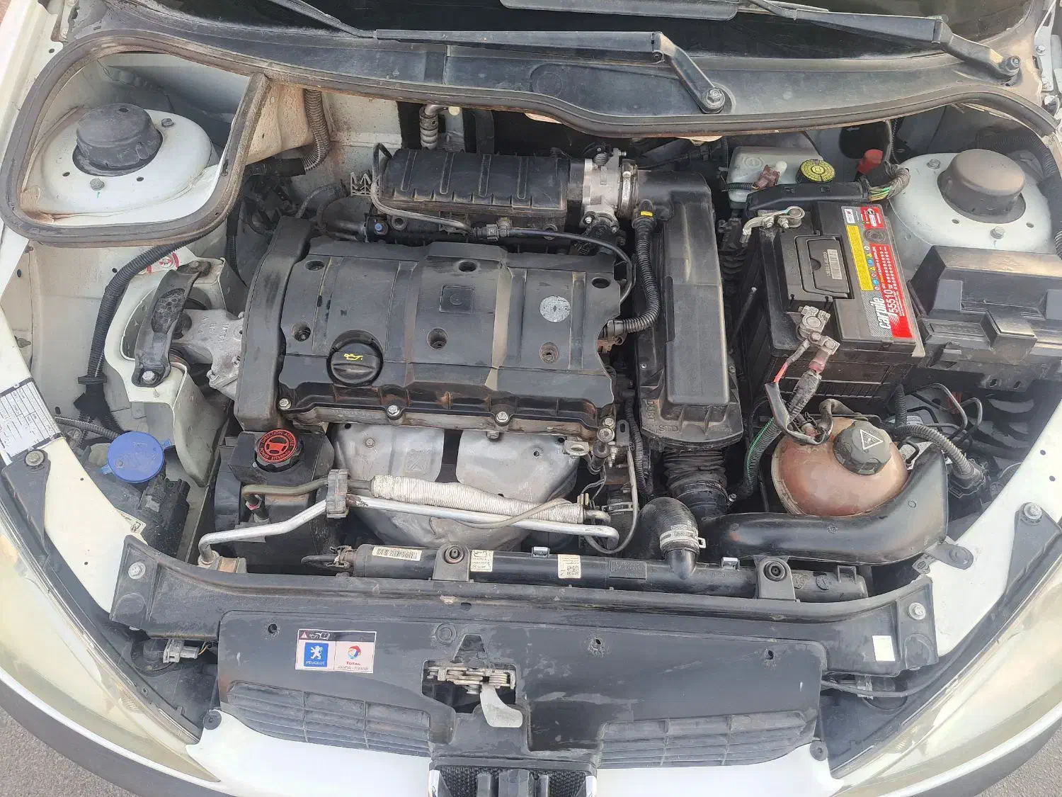 پژو ۲۰۶ صندوق دار v8 - 1392