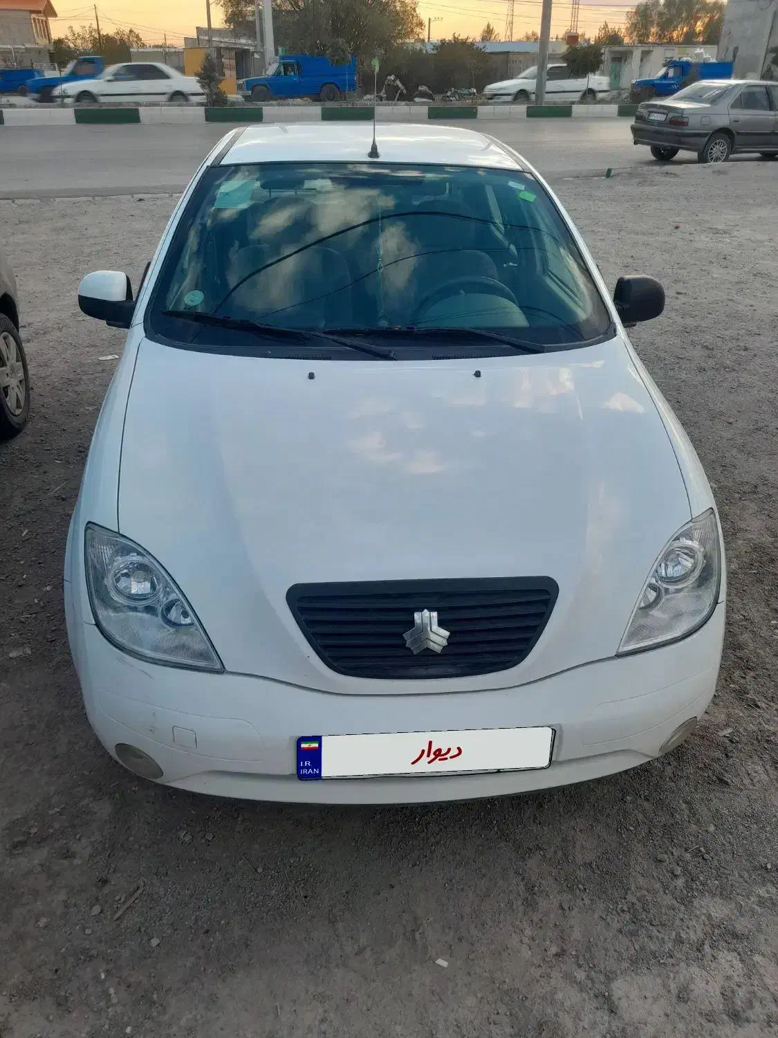 تیبا صندوق دار SX - 1399