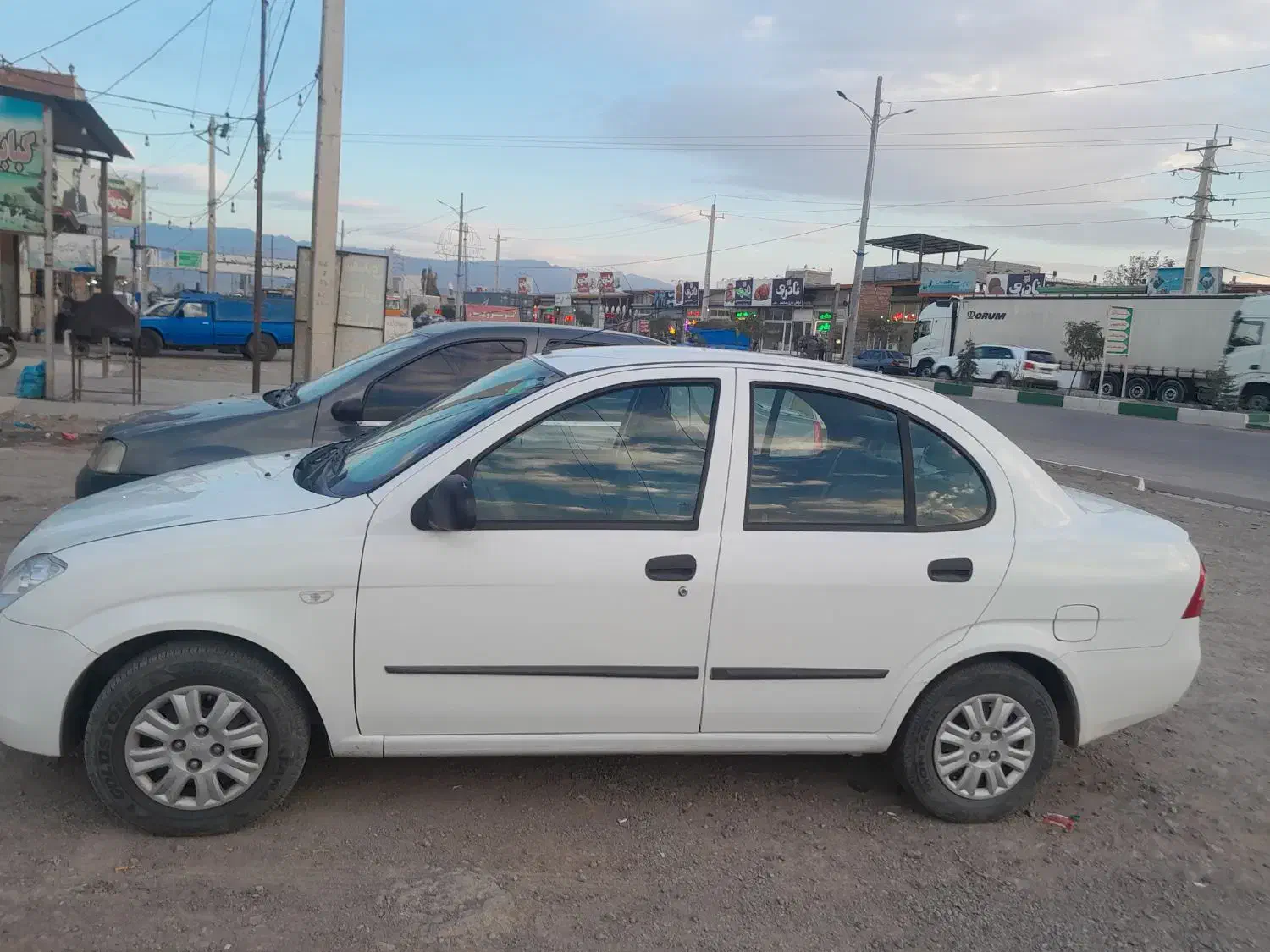 تیبا صندوق دار SX - 1399
