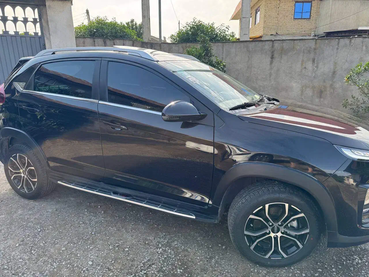 ام وی ام X22 پرو دنده‌ای - 1402