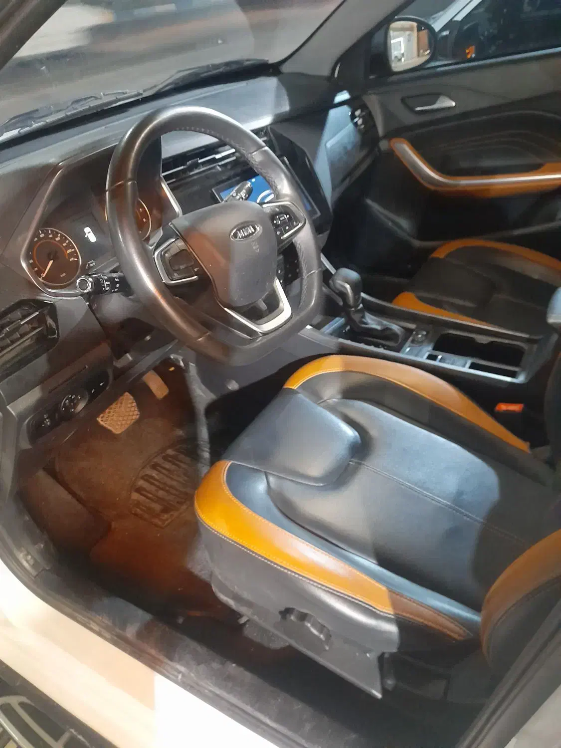 ام وی ام X22 اتوماتیک اسپرت اکسلنت - 1401