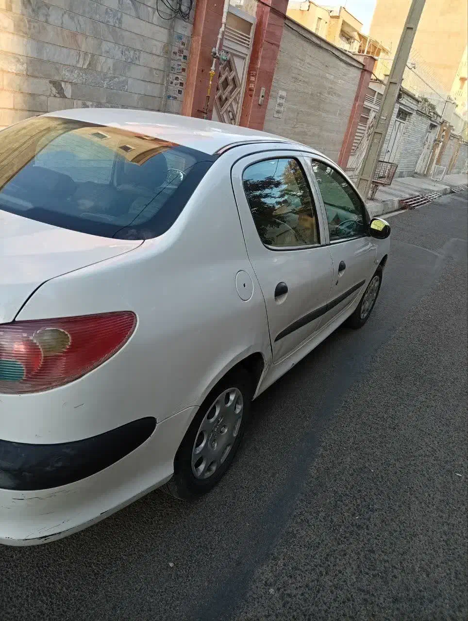 پژو ۲۰۶ صندوق دار v20 - 1388