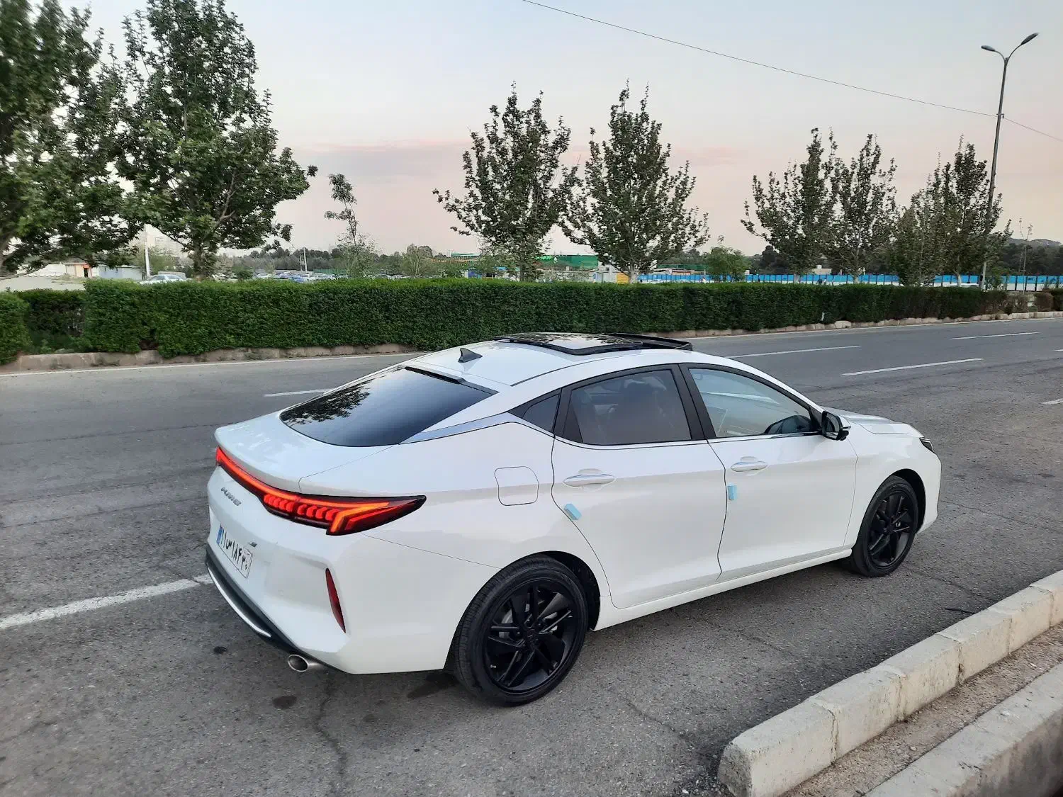 خودرو کی ام سی، J7 آگهی ann_20809516