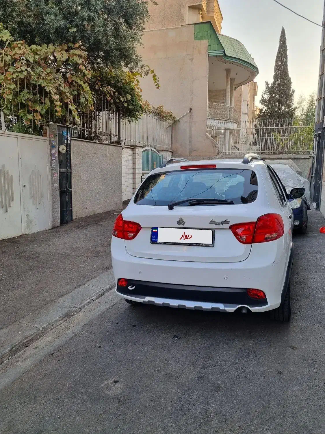 خودرو کوییک، معمولی آگهی ann_20809949