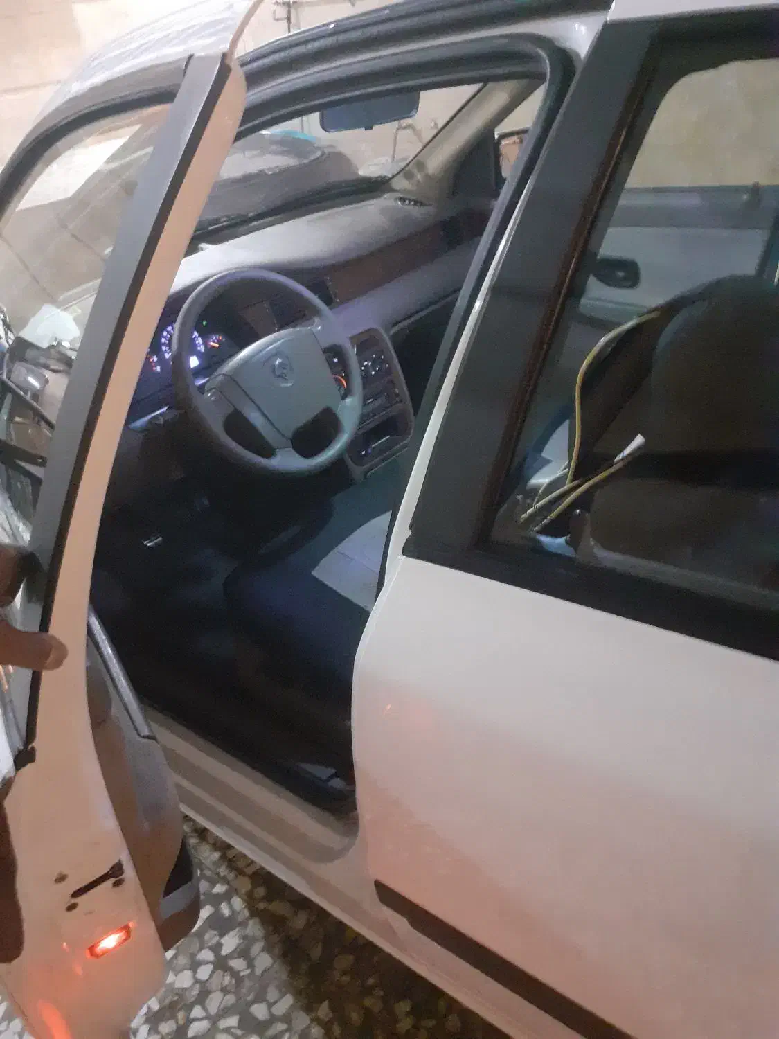 سمند LX XU7 - 1398