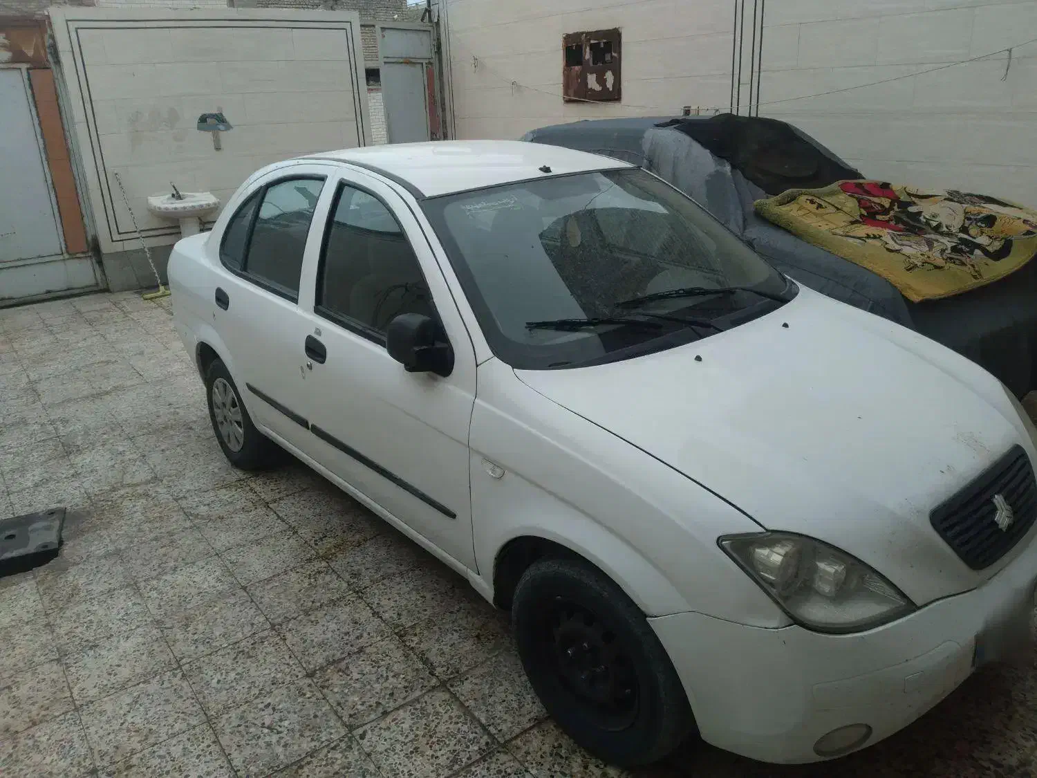 تیبا صندوق دار SX - 1396