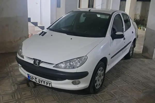 پژو ۲۰۶ صندوق دار v8 - 1390