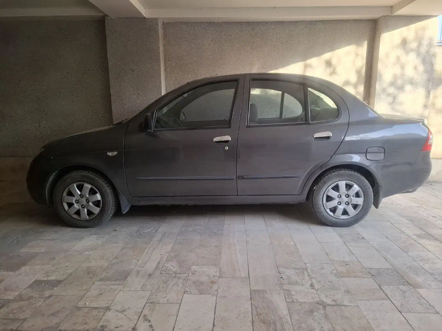 تیبا صندوق دار SX - 1398