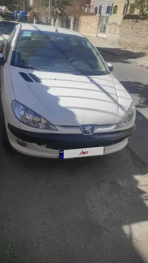 پژو ۲۰۶ صندوق دار v8 - 1397