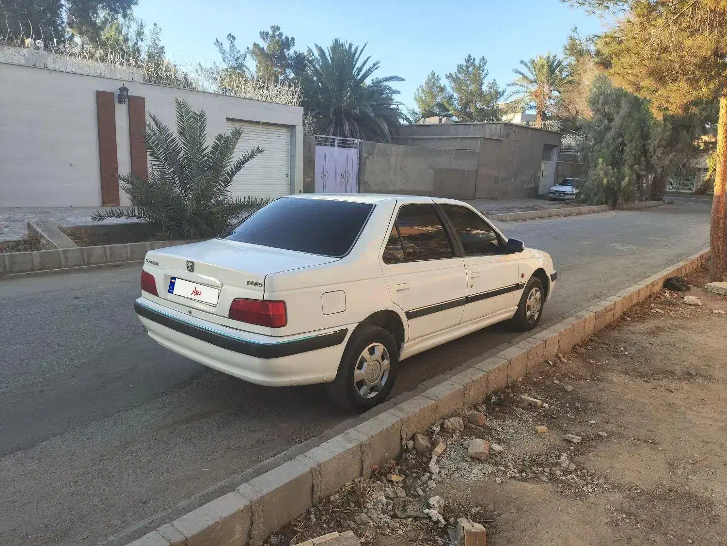 پژو پارس سال - 1393