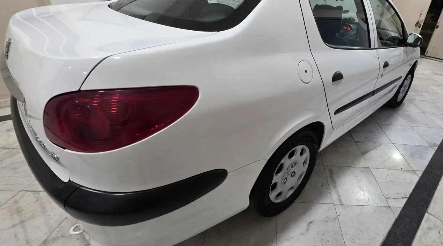 پژو ۲۰۶ صندوق دار v8 - 1399