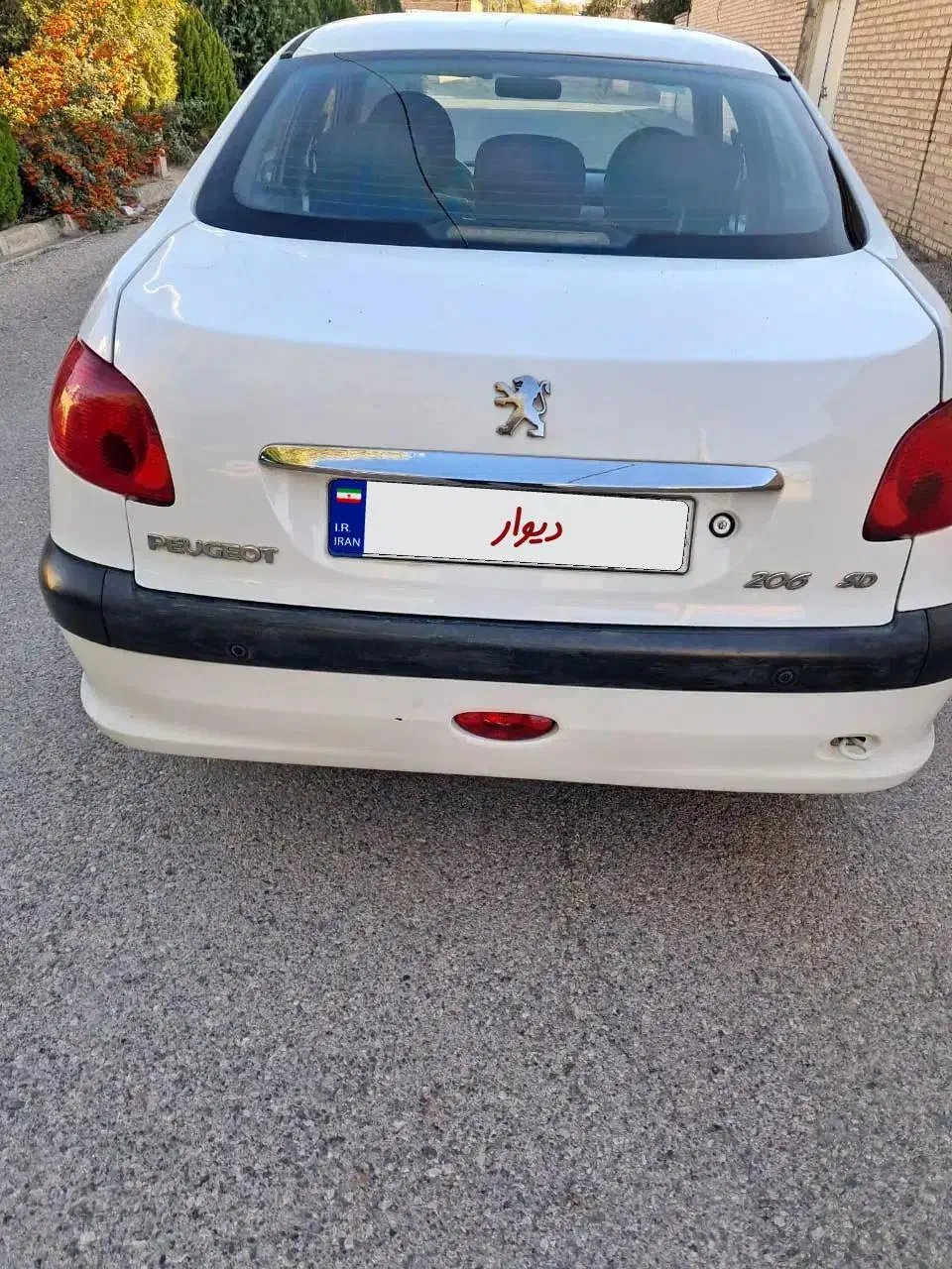 خودرو پژو، ۲۰۶ صندوق دار آگهی ann_20811502