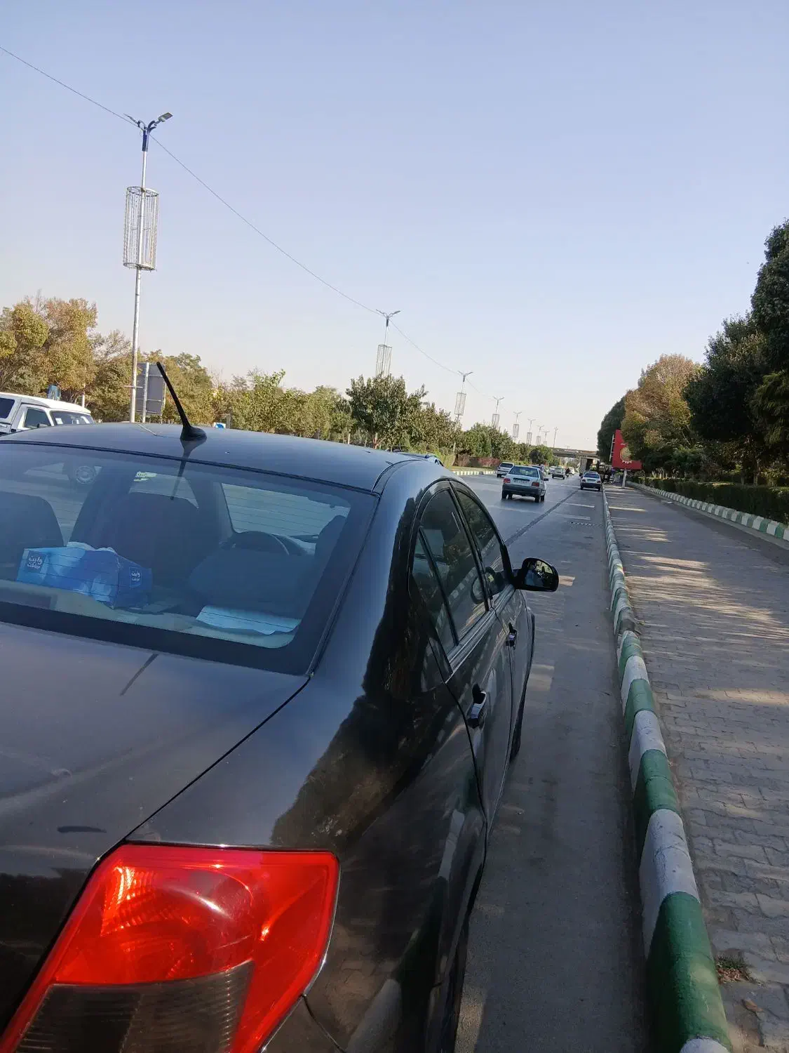 ام وی ام 550 اتوماتیک - 1395
