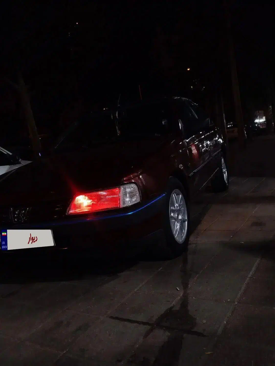 پژو 405 GLX - 1381
