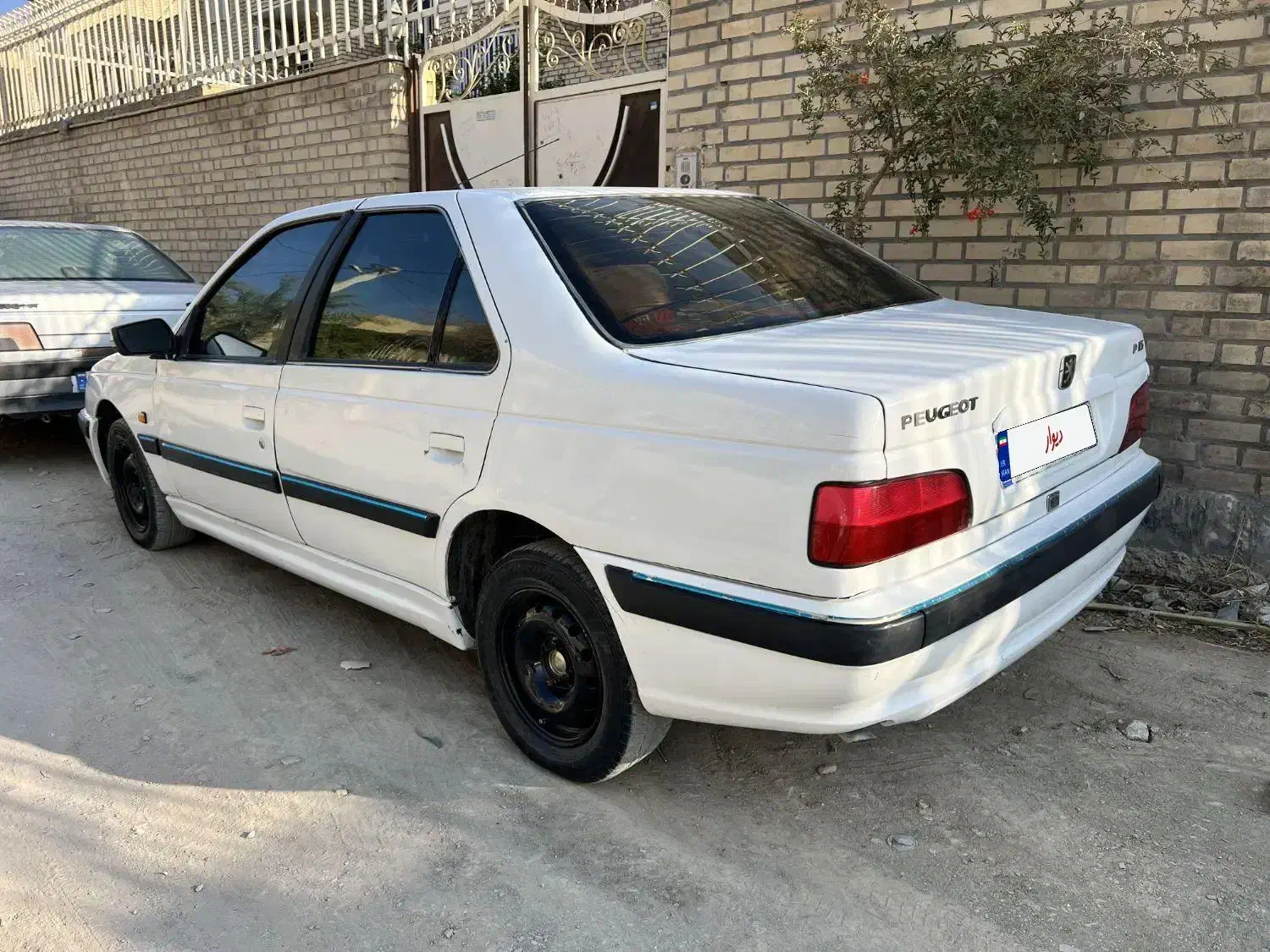 پژو پارس سال - 1382