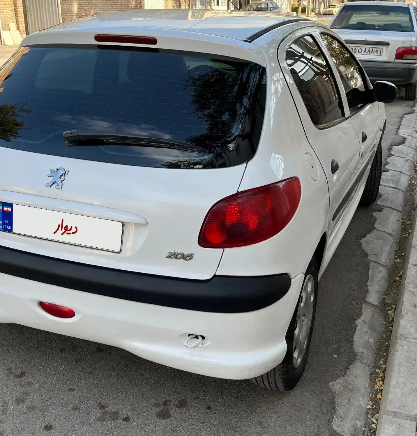پژو 206 تیپ 2 - 1390