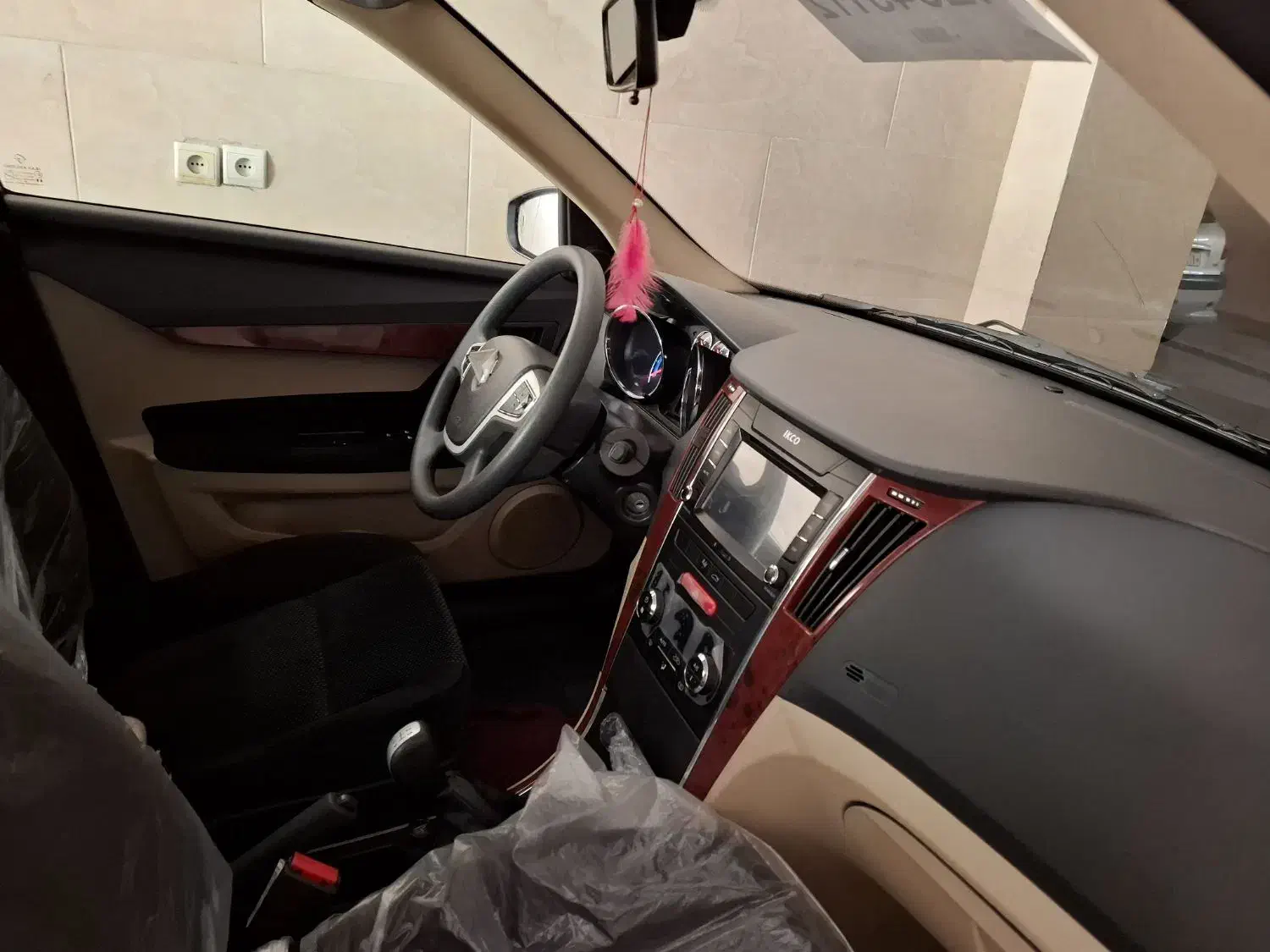 دنا پلاس ۵ دنده EF7 - 1400