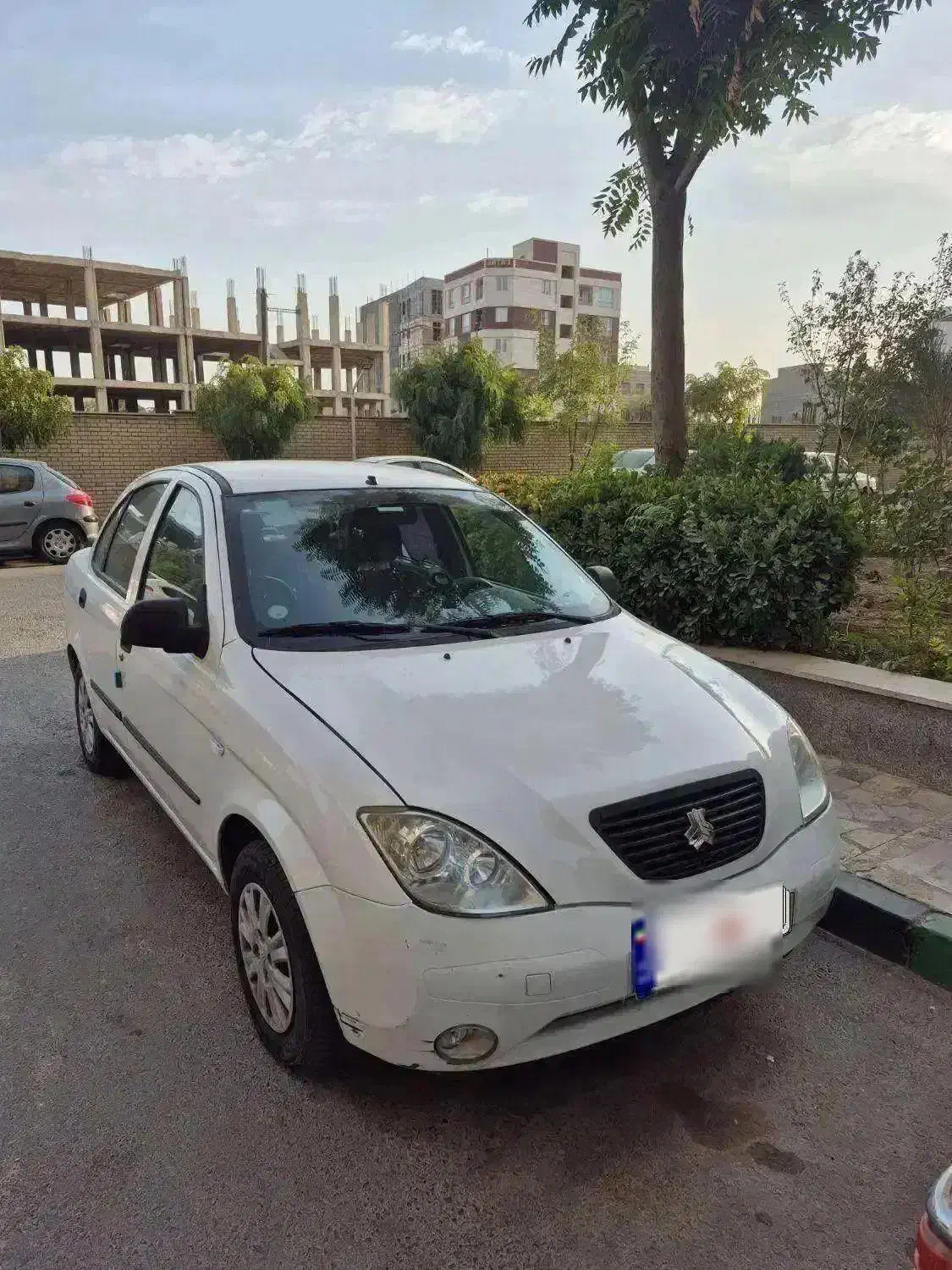تیبا صندوق دار SX - 1401