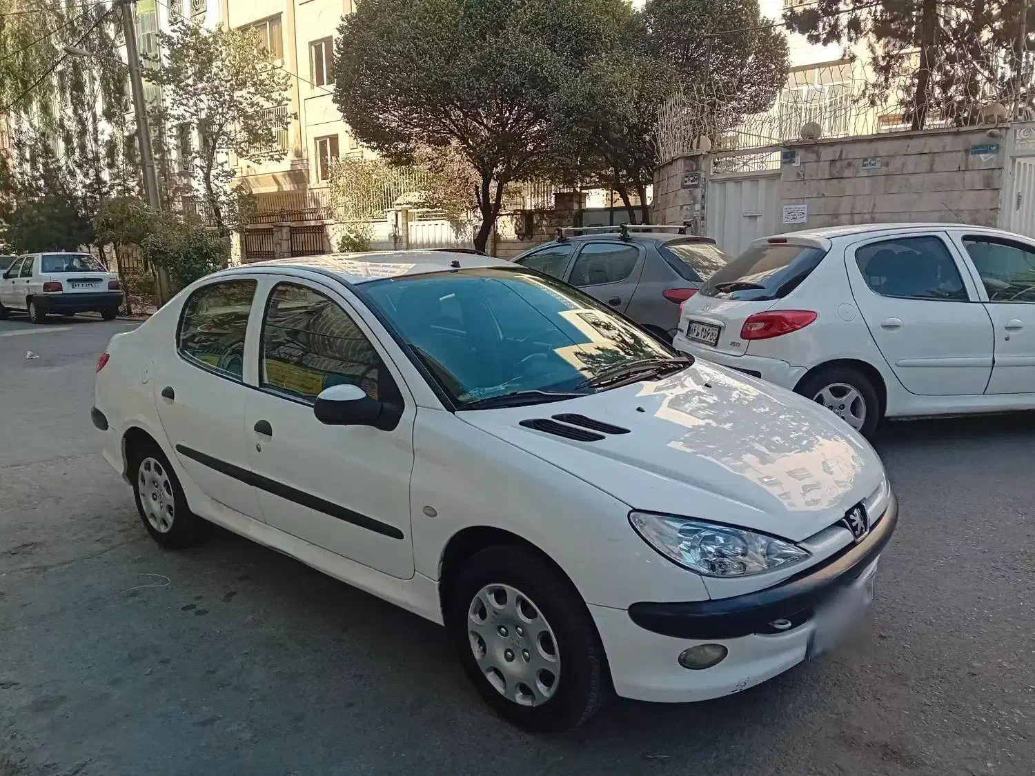 پژو ۲۰۶ صندوق دار v8 - 1398