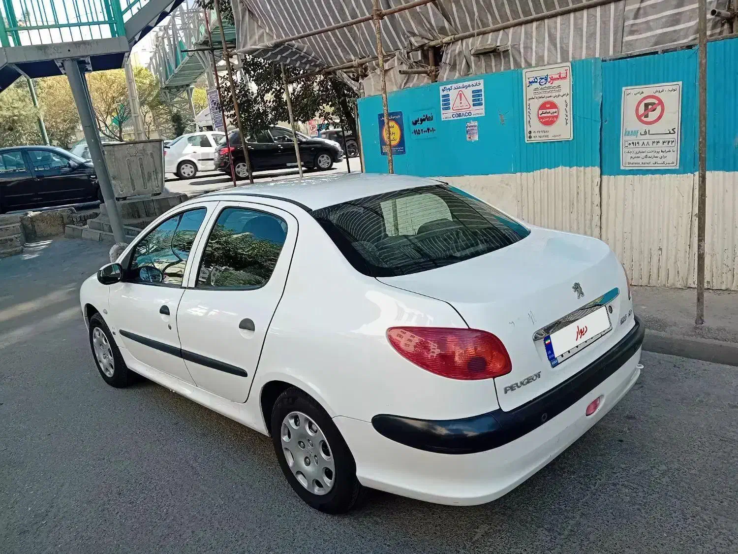 پژو ۲۰۶ صندوق دار v8 - 1398