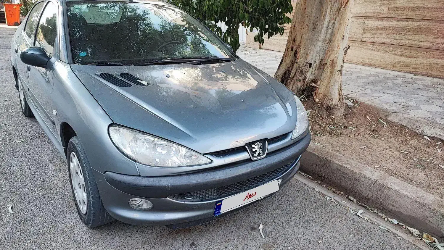 پژو ۲۰۶ صندوق دار v8 - 1395