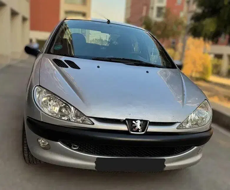 پژو ۲۰۶ صندوق دار v8 - 1385