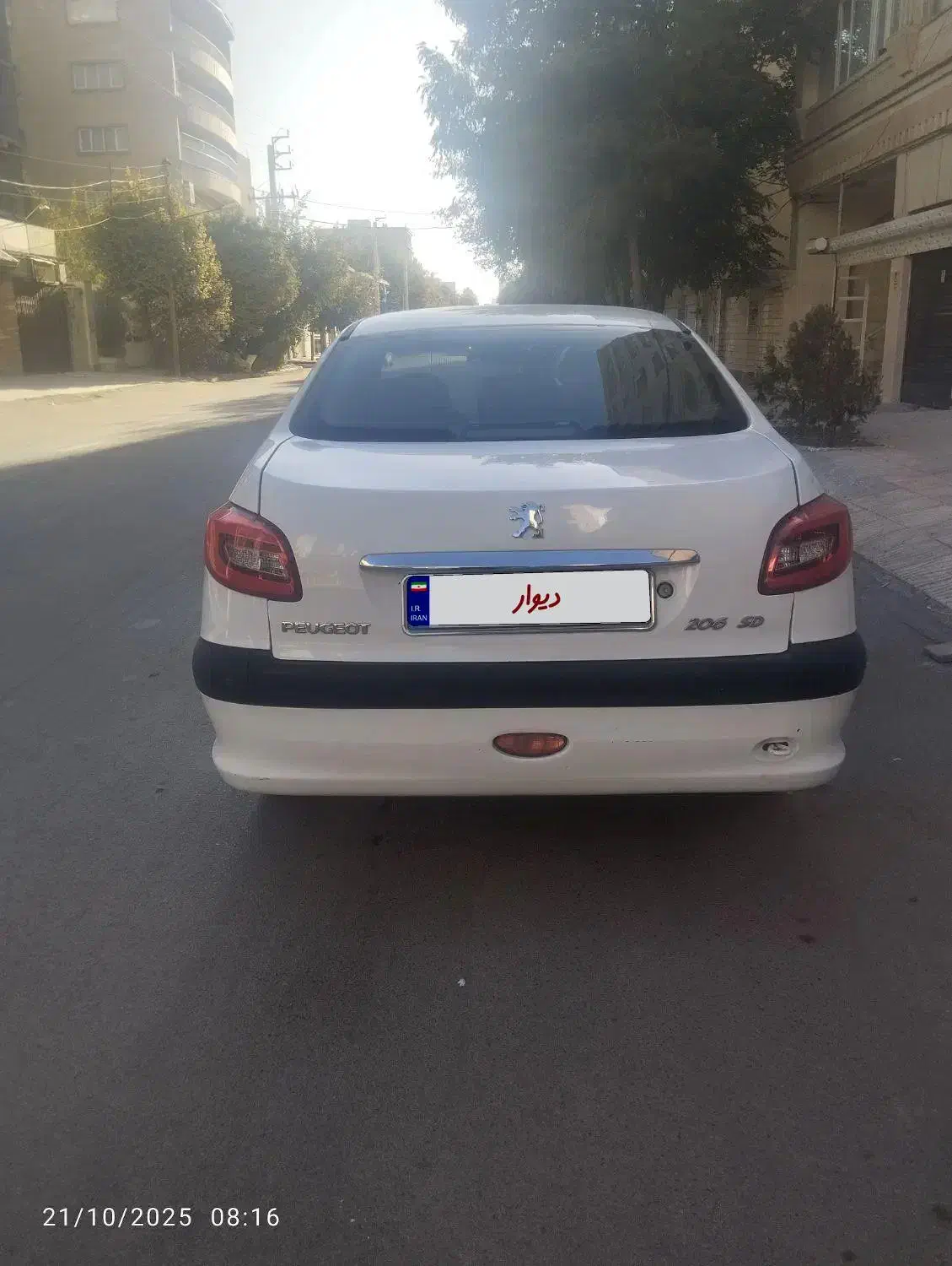 پژو ۲۰۶ صندوق دار v8 - 1395