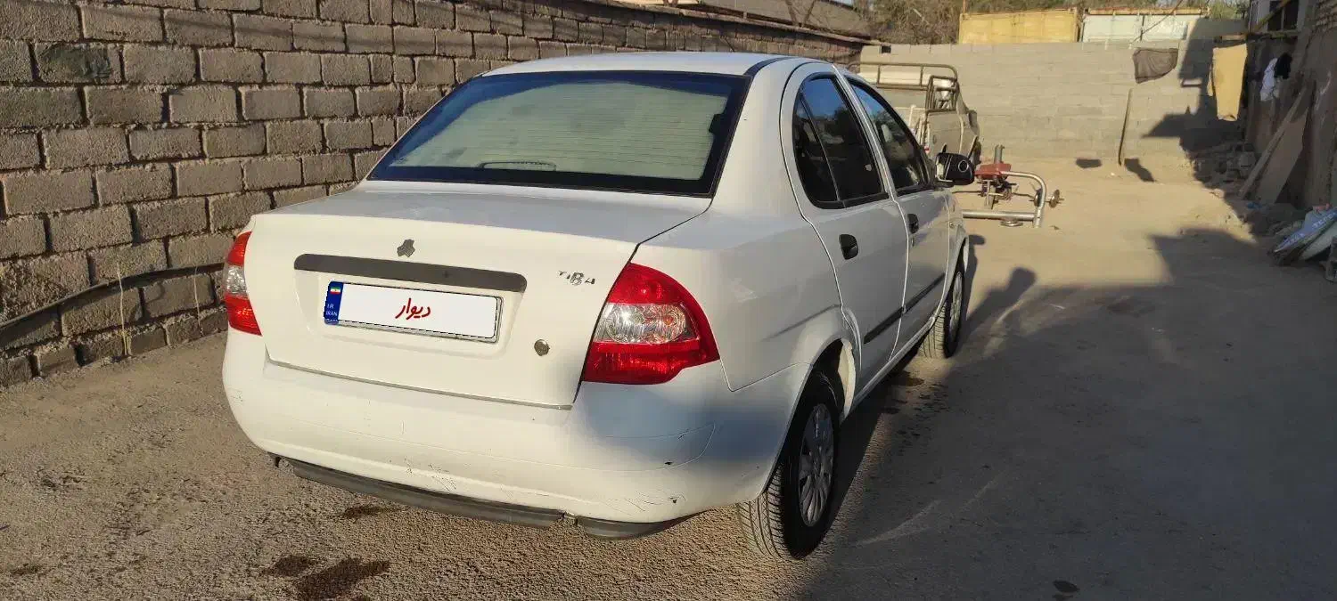 تیبا صندوق دار LX - 1400