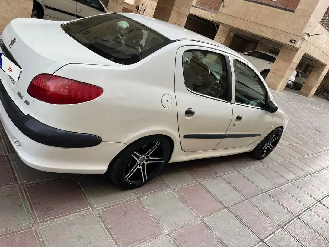 پژو ۲۰۶ صندوق دار v8 - 1388