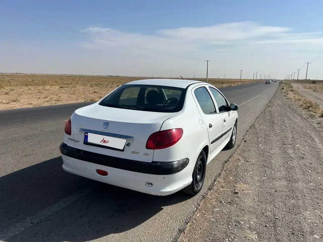 پژو ۲۰۶ صندوق دار v8 - 1397