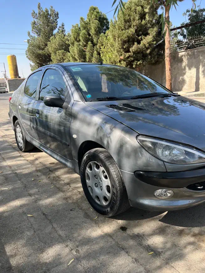 پژو ۲۰۶ صندوق دار v8 - 1395