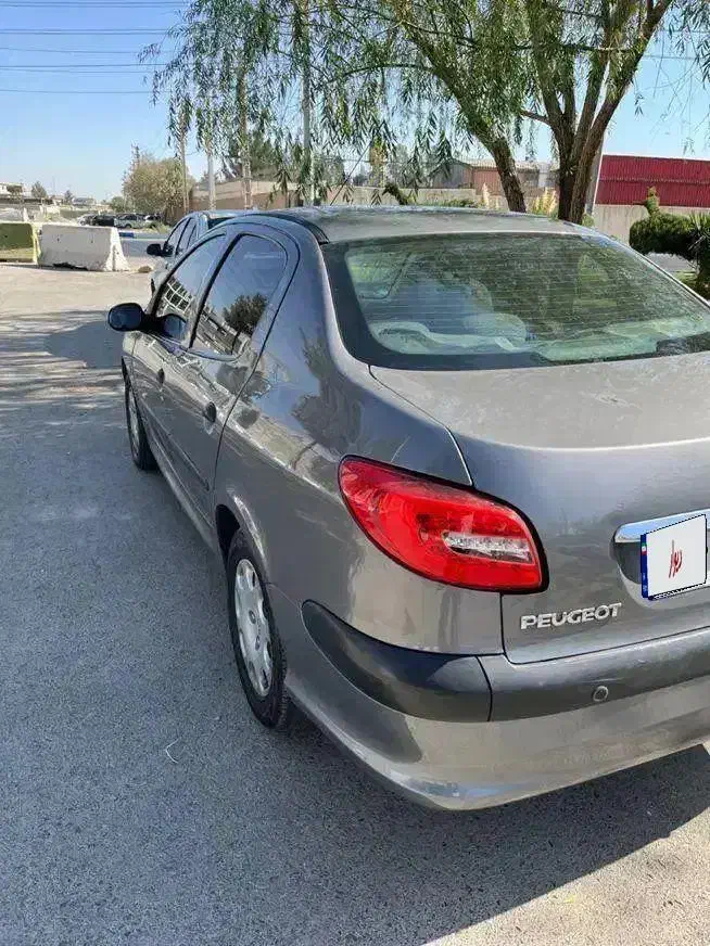 پژو ۲۰۶ صندوق دار v8 - 1395