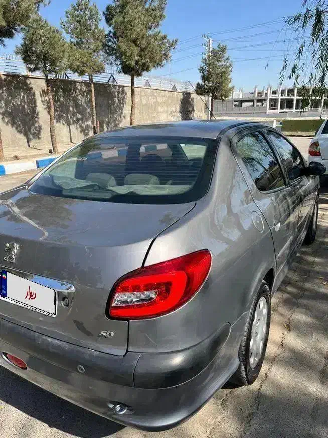 پژو ۲۰۶ صندوق دار v8 - 1395