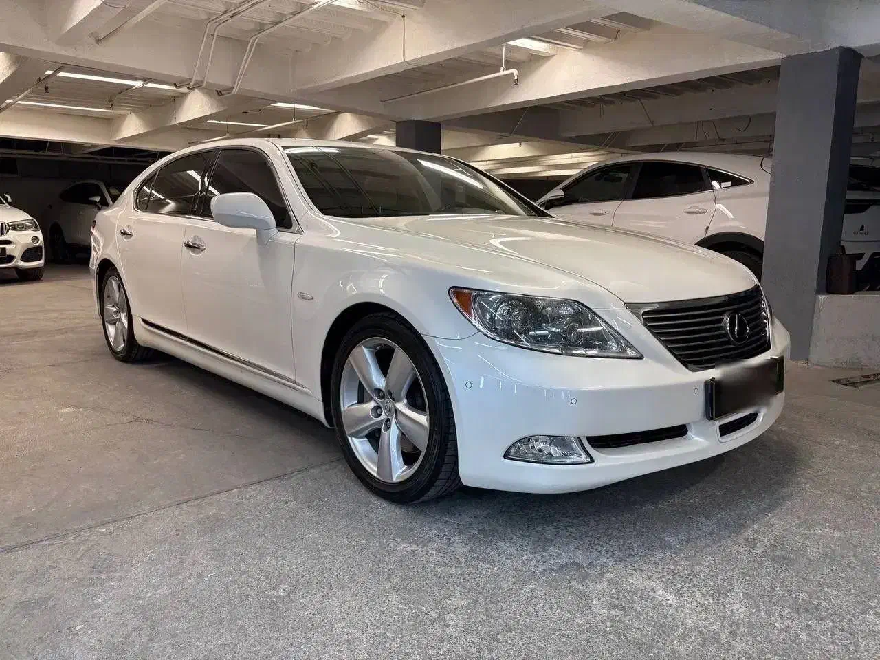 لکسوس LS 460 - 2009