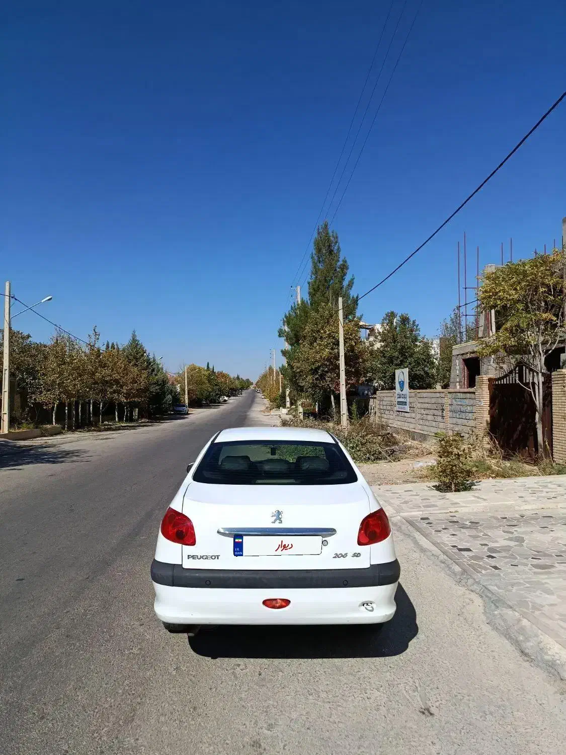 پژو ۲۰۶ صندوق دار v8 - 1394