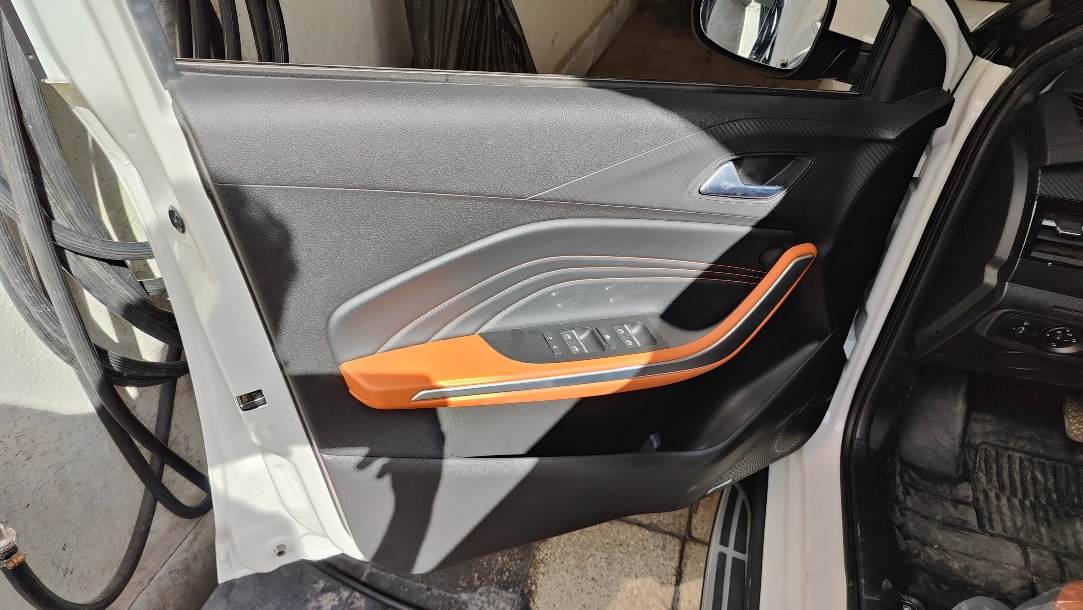 ام وی ام X22 پرو اتوماتیک IE - 1402