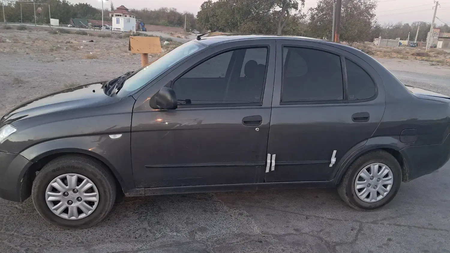 تیبا صندوق دار EX - 1395