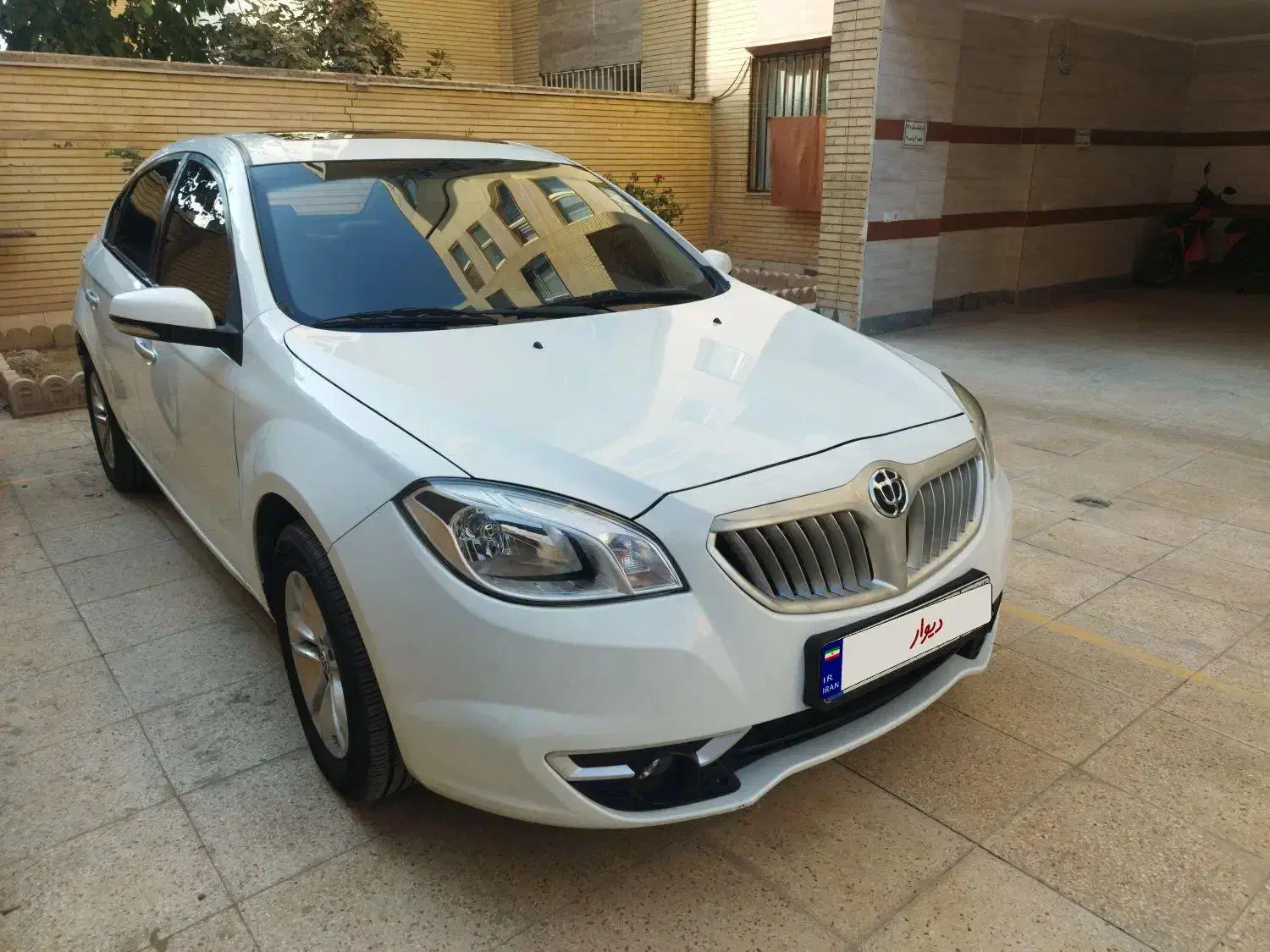 خودرو برلیانس، H330 آگهی ann_20814917